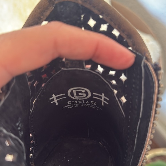 Circle G Leather Ankle Boots - Picture 6 of 8